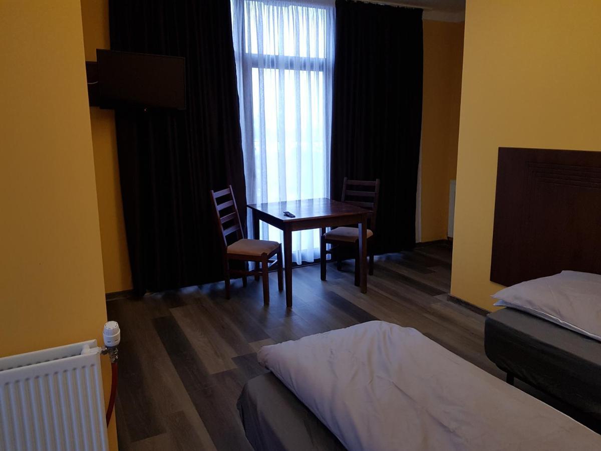 Hotel Restaurant La Passione Tecuci Zewnętrze zdjęcie